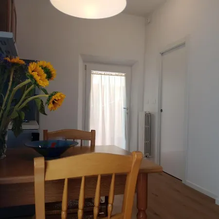 Apartament Con Giardino E Posto Auto Privato *