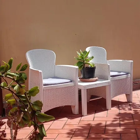 Con Giardino E Posto Auto Privato * Follonica
