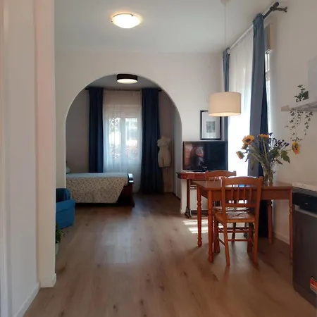Apartament Con Giardino E Posto Auto Privato Follonica
